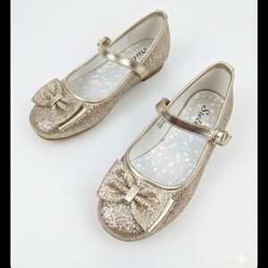Girls Sparkle Bow Mary Jane Shoes in Gold